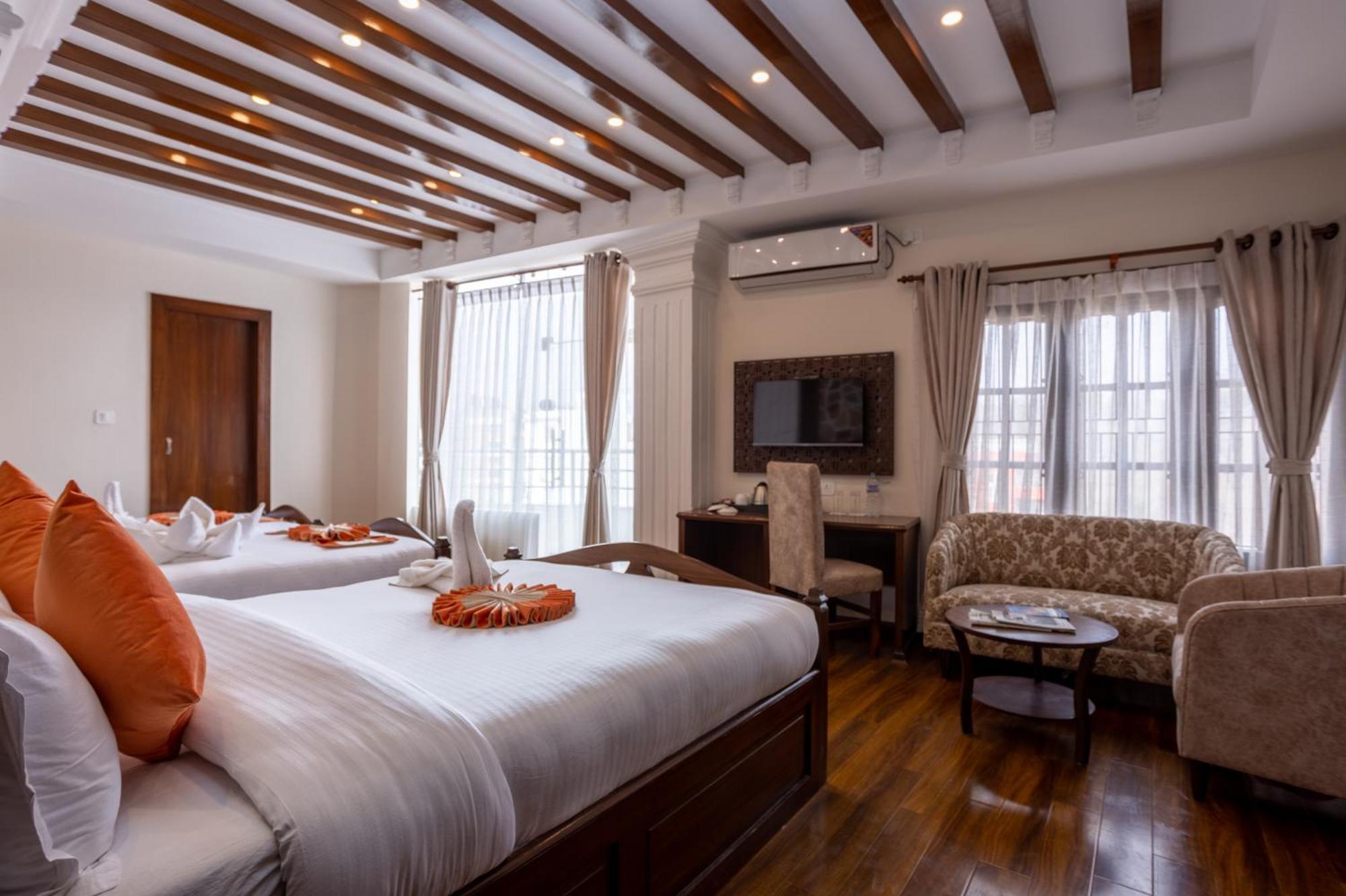 Airport Himalaya Boutique Hotel 카트만두 외부 사진