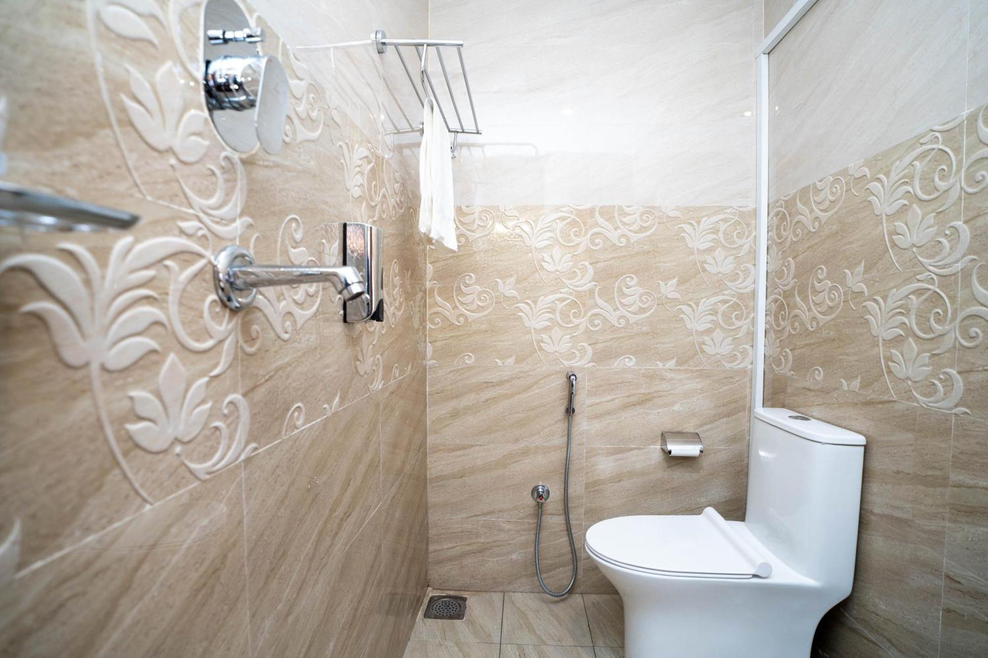 Airport Himalaya Boutique Hotel 카트만두 외부 사진